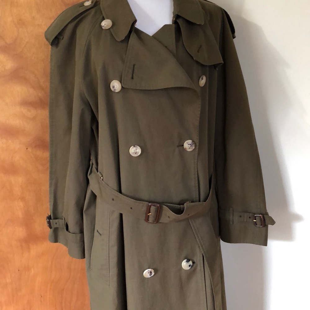 Burberry Traditional Belted Brown Mire Trench Coat